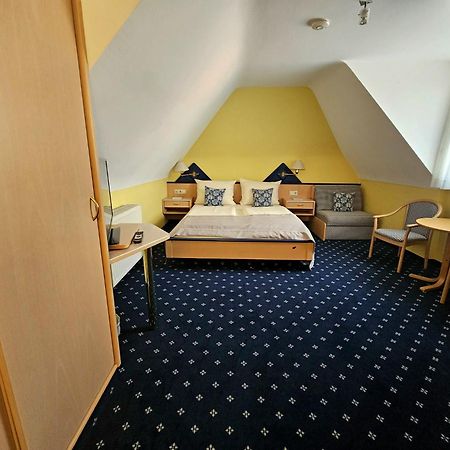 Hotel Ruedesheimer Hof Rüdesheim nad Renem Zewnętrze zdjęcie