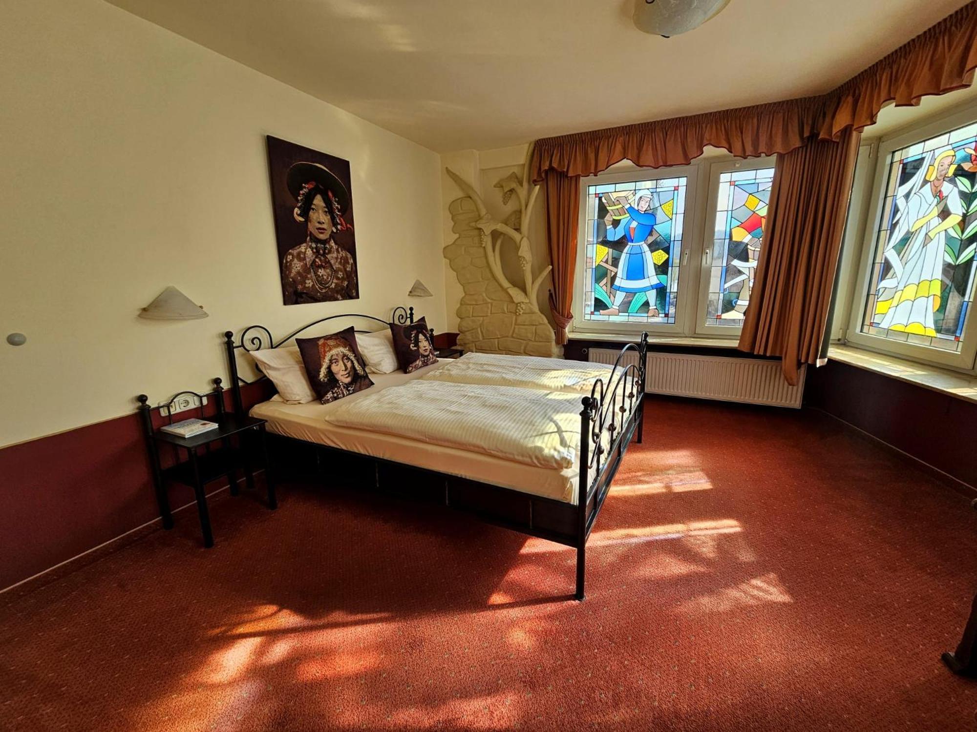 Hotel Ruedesheimer Hof Rüdesheim nad Renem Zewnętrze zdjęcie